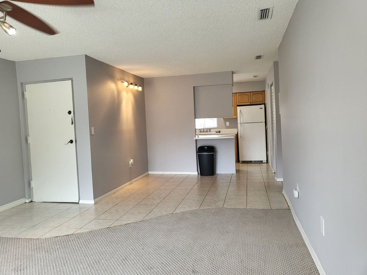 2721 Hidden Lake Blvd - Photo 6 of 26