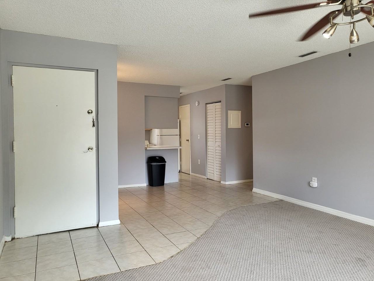 2721 Hidden Lake Blvd - Photo 7 of 26