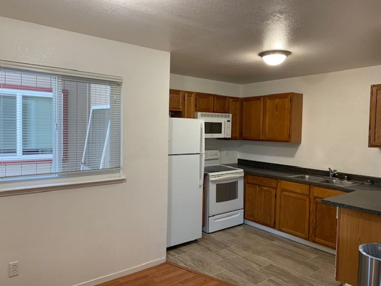 351 E 6th Ave #B - Photo 6 of 19