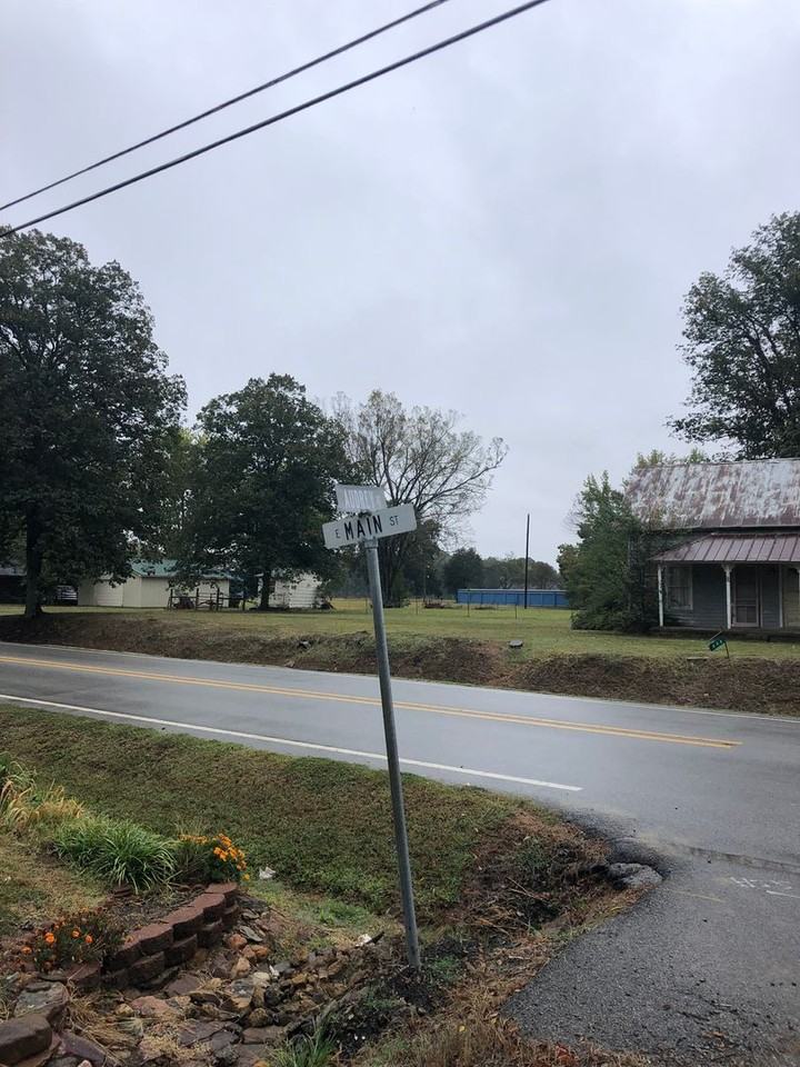 101 Audrey St - Photo 2 of 10