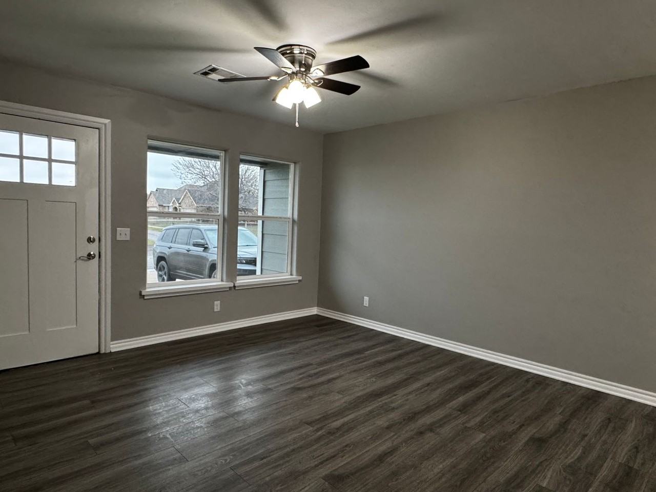 110 K St - Photo 3 of 16