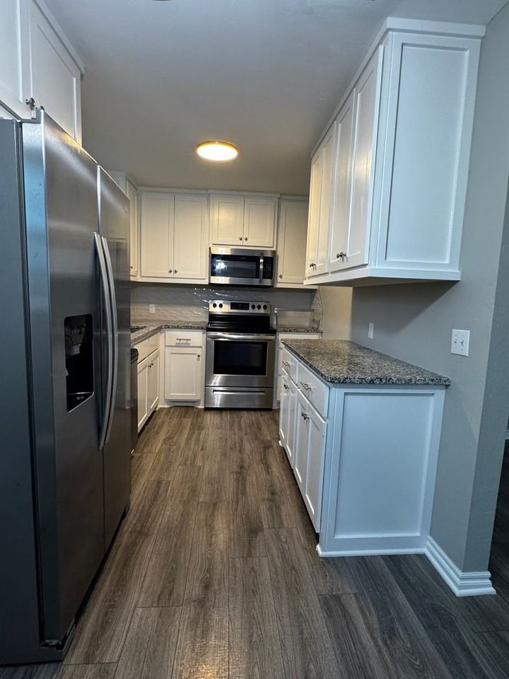 110 K St - Photo 6 of 16