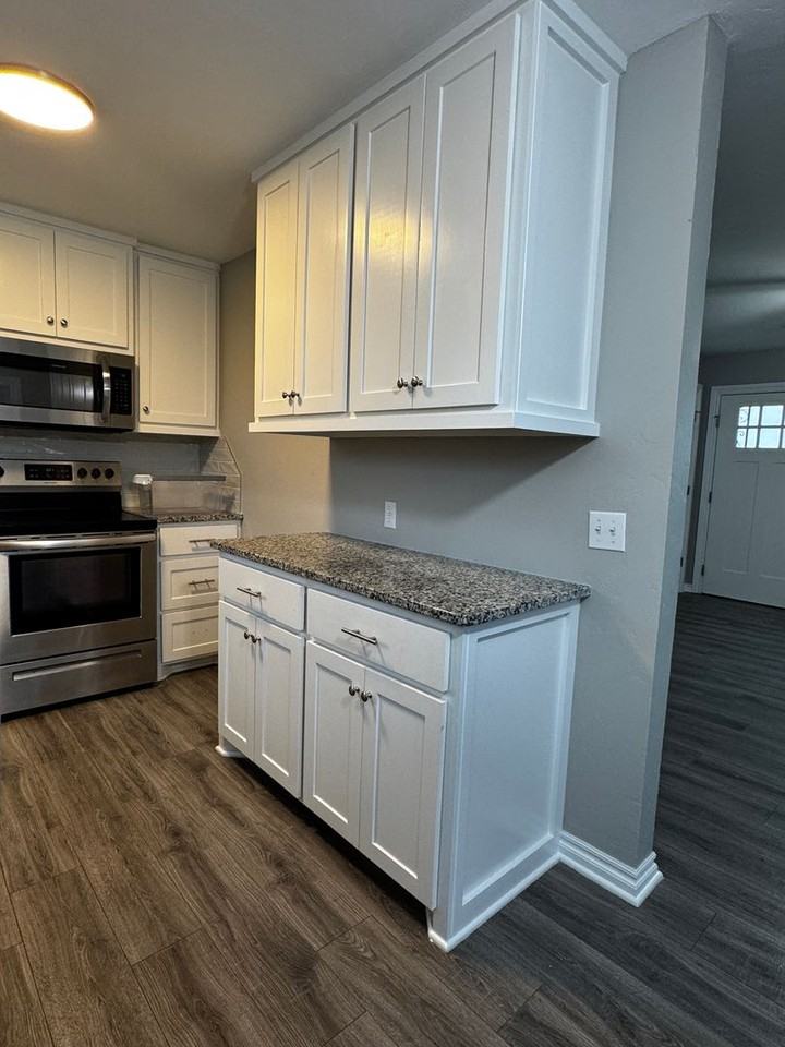 110 K St - Photo 7 of 16