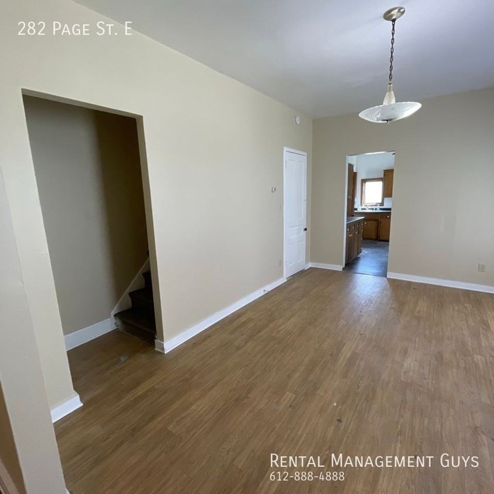 282/284 Page St E - Photo 3 of 23