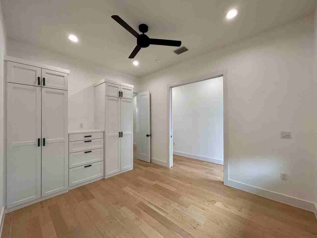 4010 Clawson Rd - Photo 2 of 24