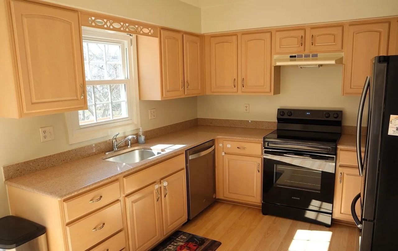 10640 Tuppence Ct - Photo 7 of 25