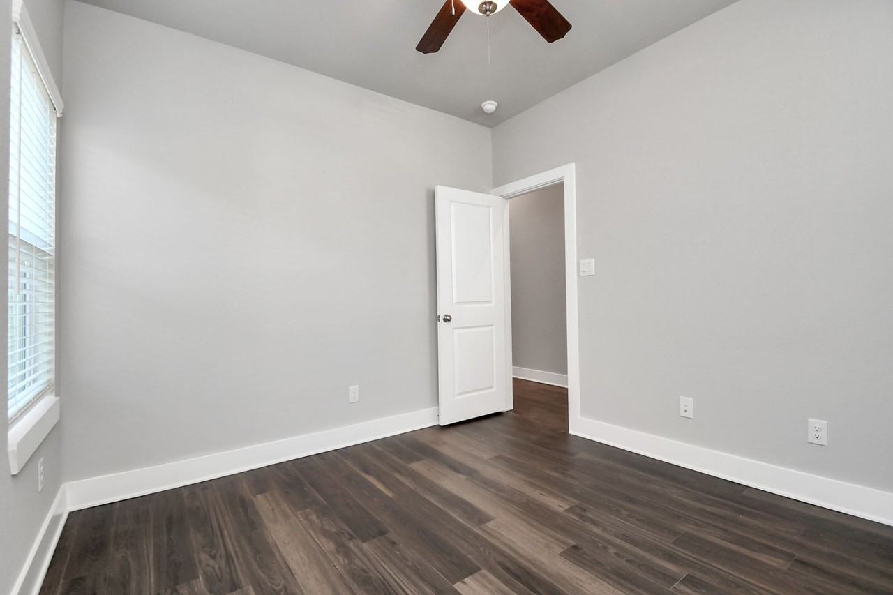 10522 Wildflower View Dr - Photo 7 of 31