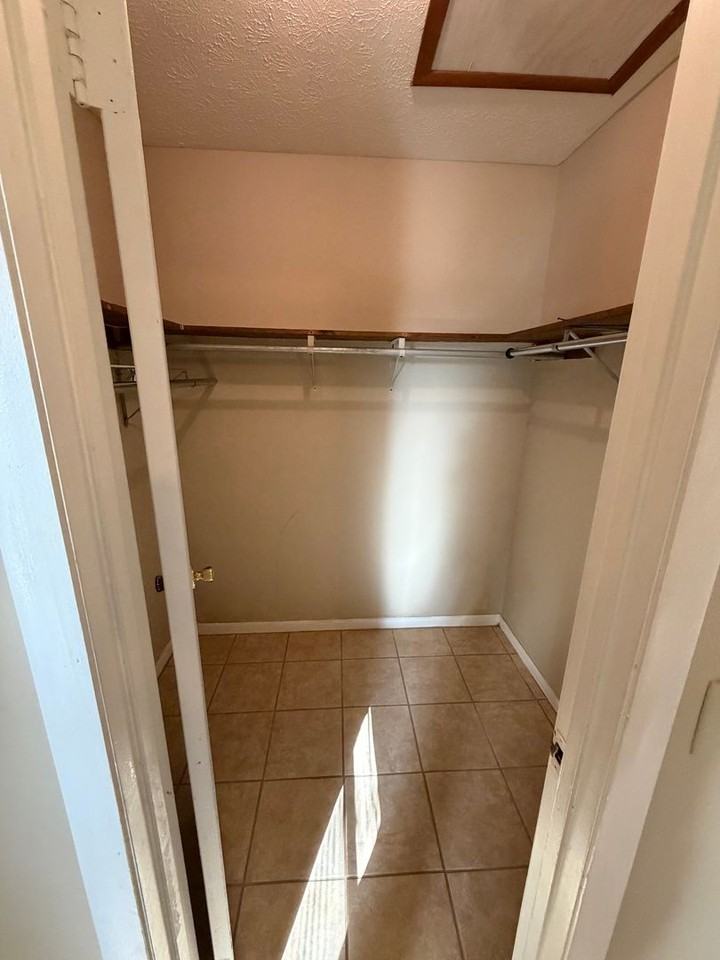 600 Bob Little Rd #15 - Photo 6 of 9