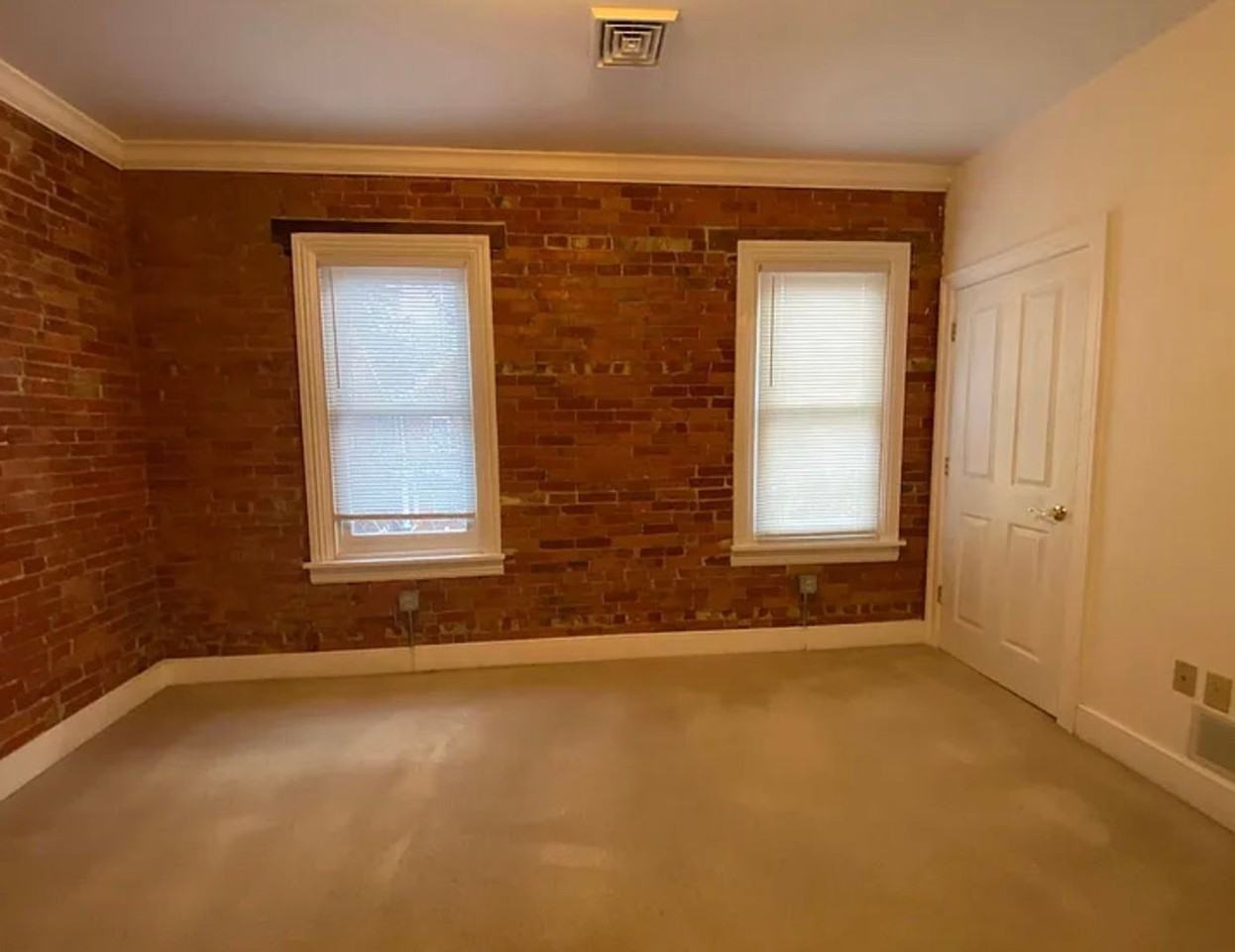 175 E Louther St - Photo 6 of 9