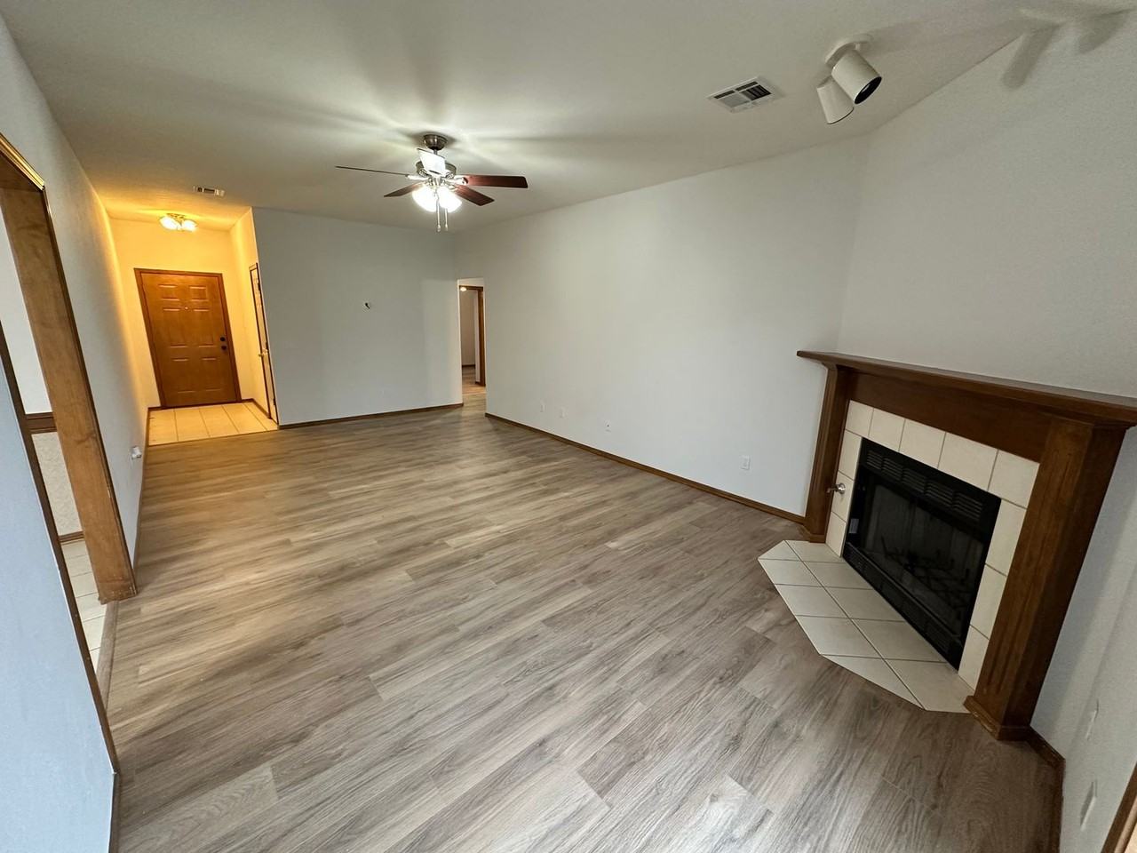 628 Nw 21st St - Photo 6 of 29