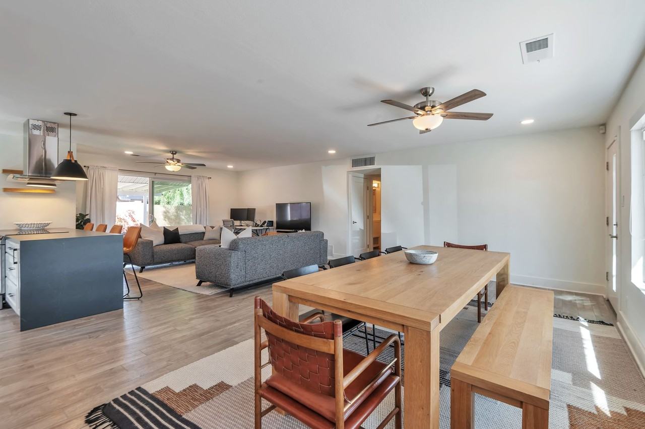 8720 E Jackrabbit Rd - Photo 4 of 24