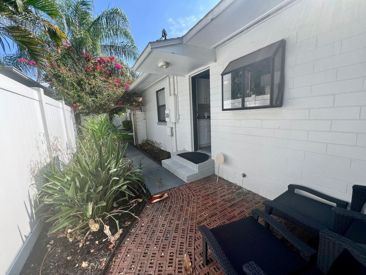 175 28th Ave N - Photo 5 of 36