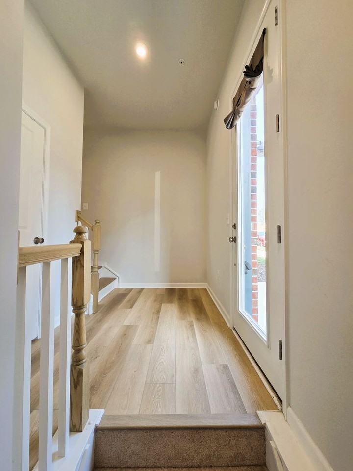 13321 Garland Ln - Photo 2 of 33