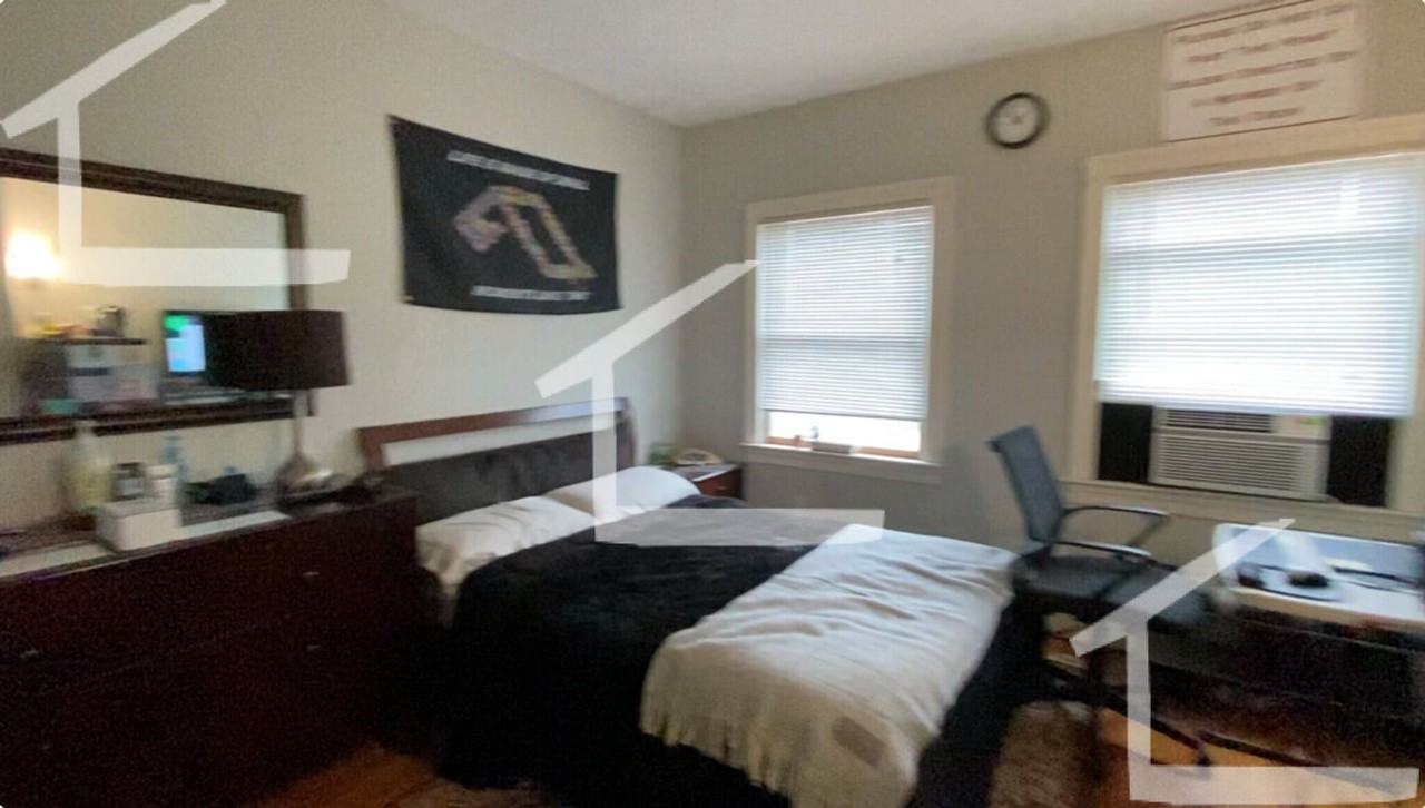 77 Easton St - Photo 2 of 11