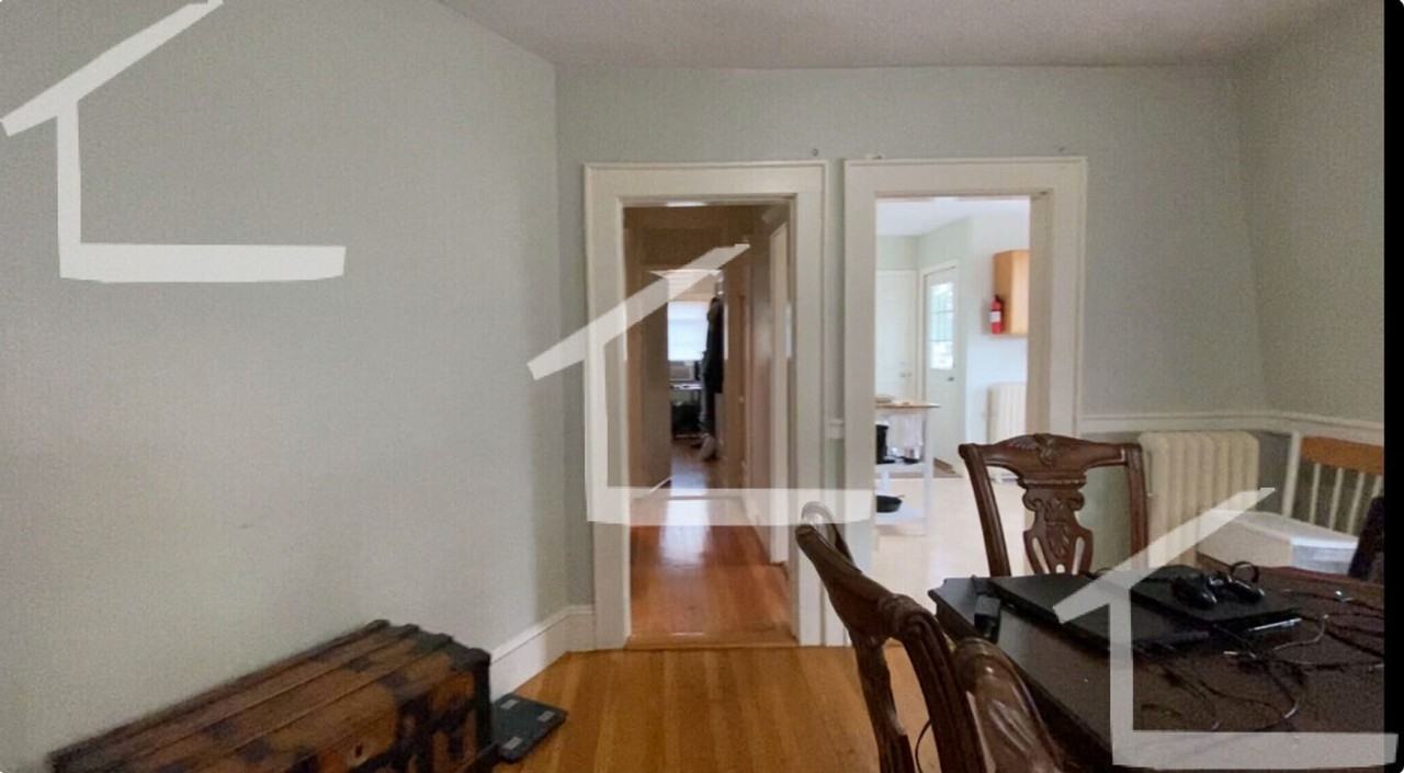 77 Easton St - Photo 7 of 11