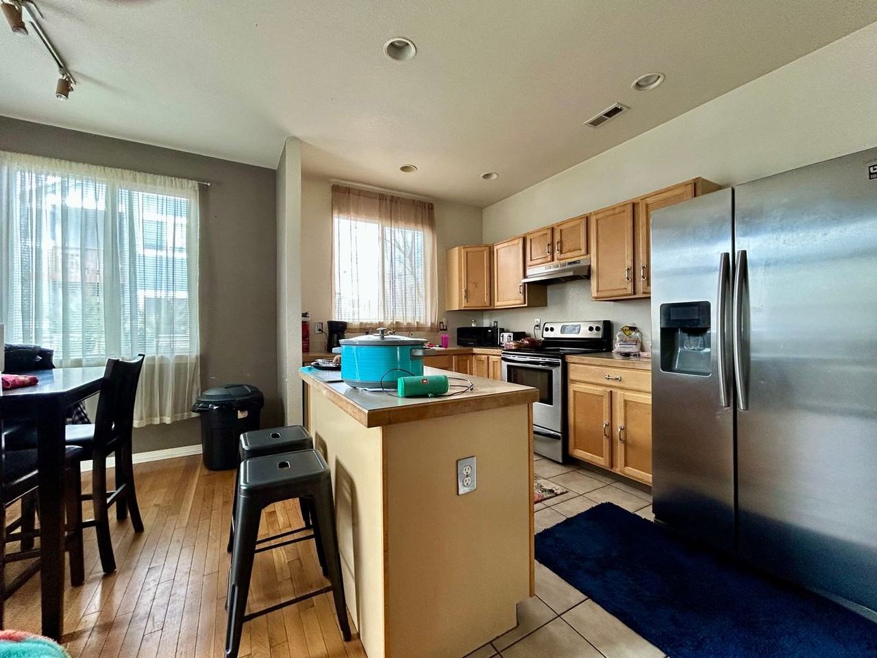 731 Boxwood Ln - Photo 7 of 27