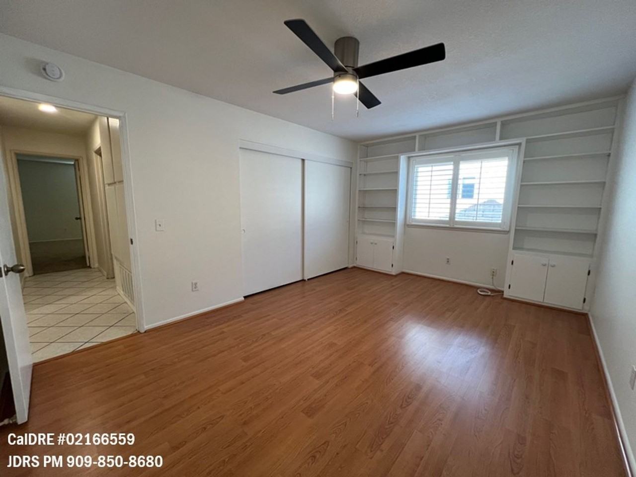 7210 Mesada St - Photo 7 of 14