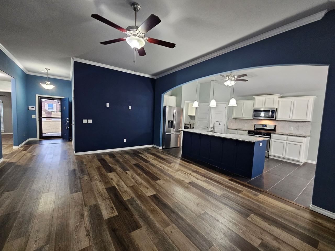 3806 Mistwood Pl - Photo 2 of 28