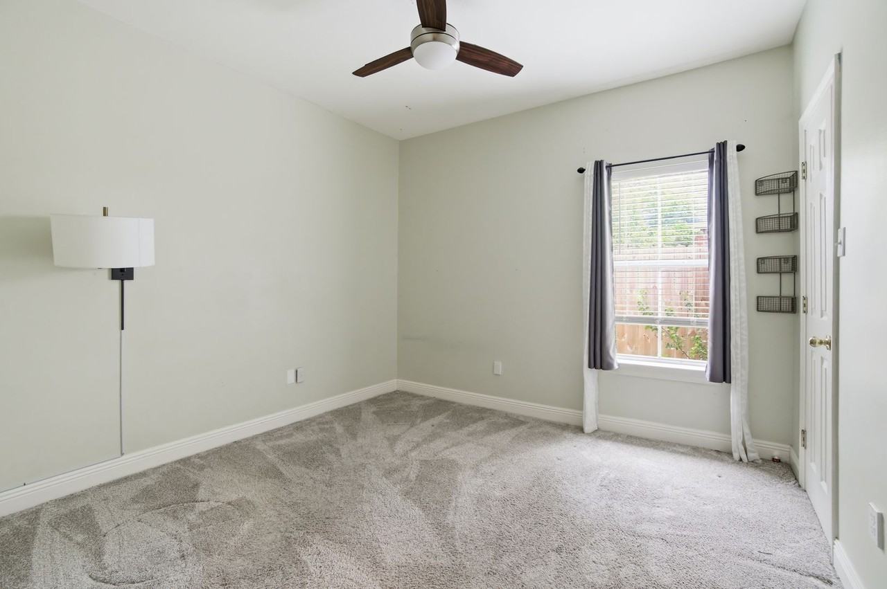 6056 Mourning Dove Dr - Photo 6 of 21