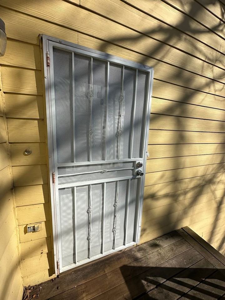 2036 Laboon Cir - Photo 5 of 15