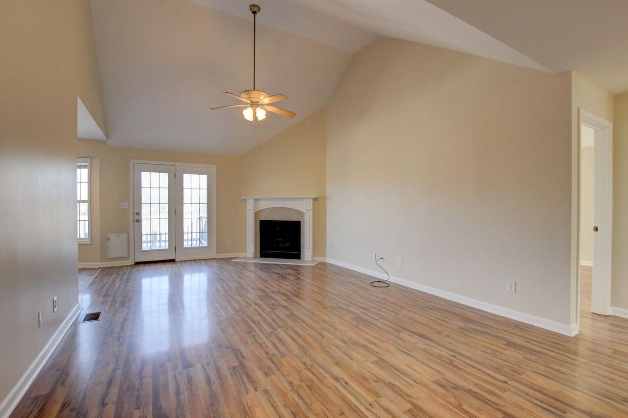 2904 Granny Ct - Photo 5 of 47