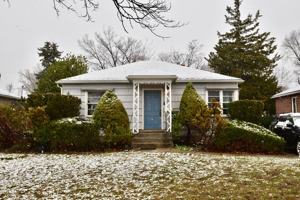 featured image of 2767 S Glenmare St