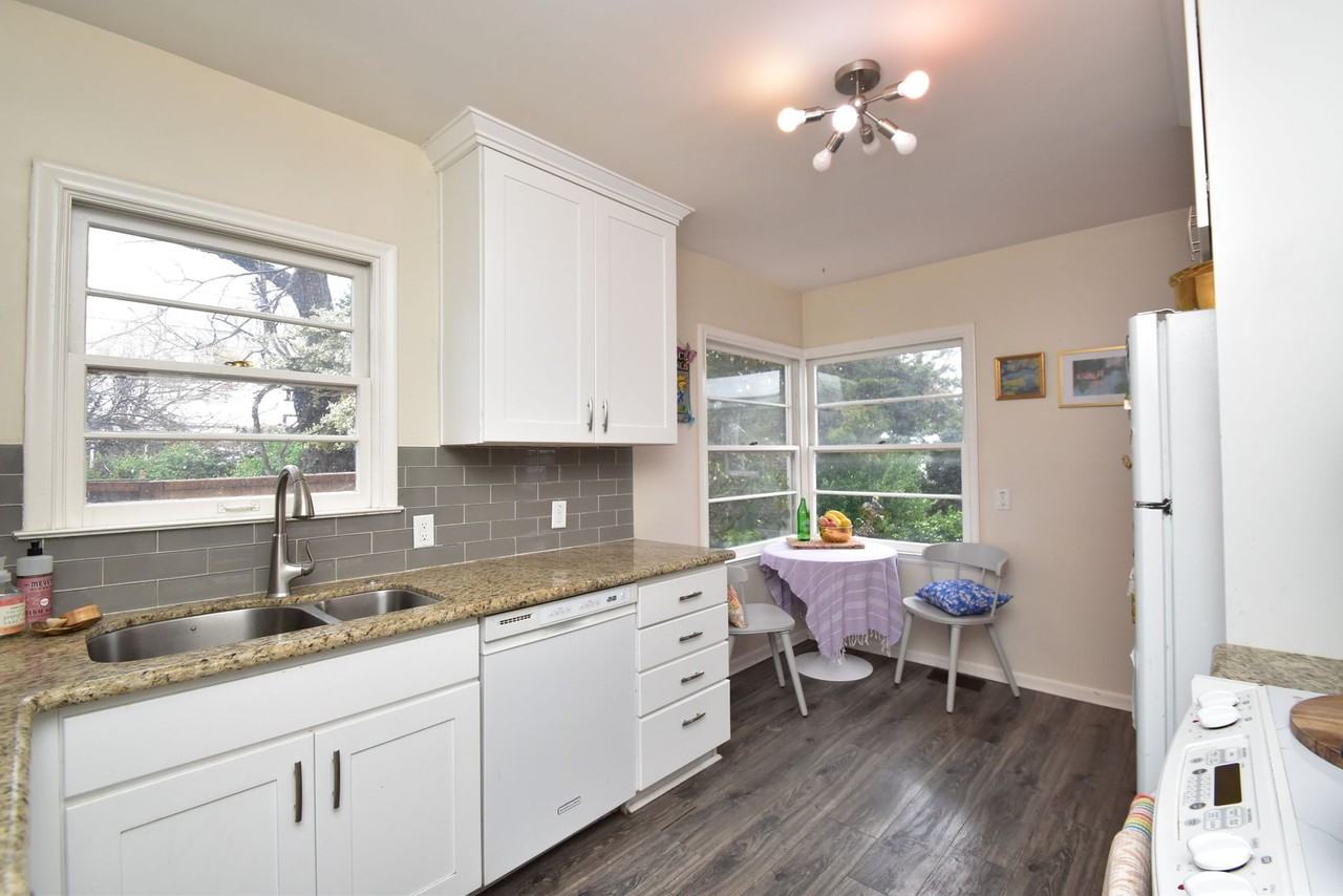 2767 S Glenmare St - Photo 6 of 18