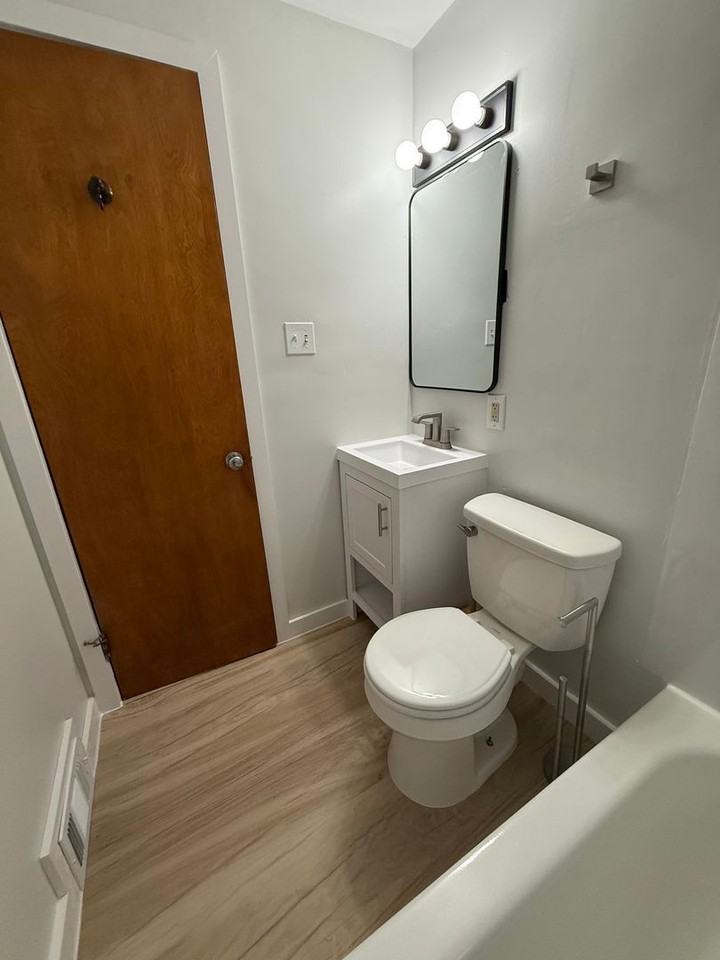 3163 Jacks Run Rd - Photo 7 of 20