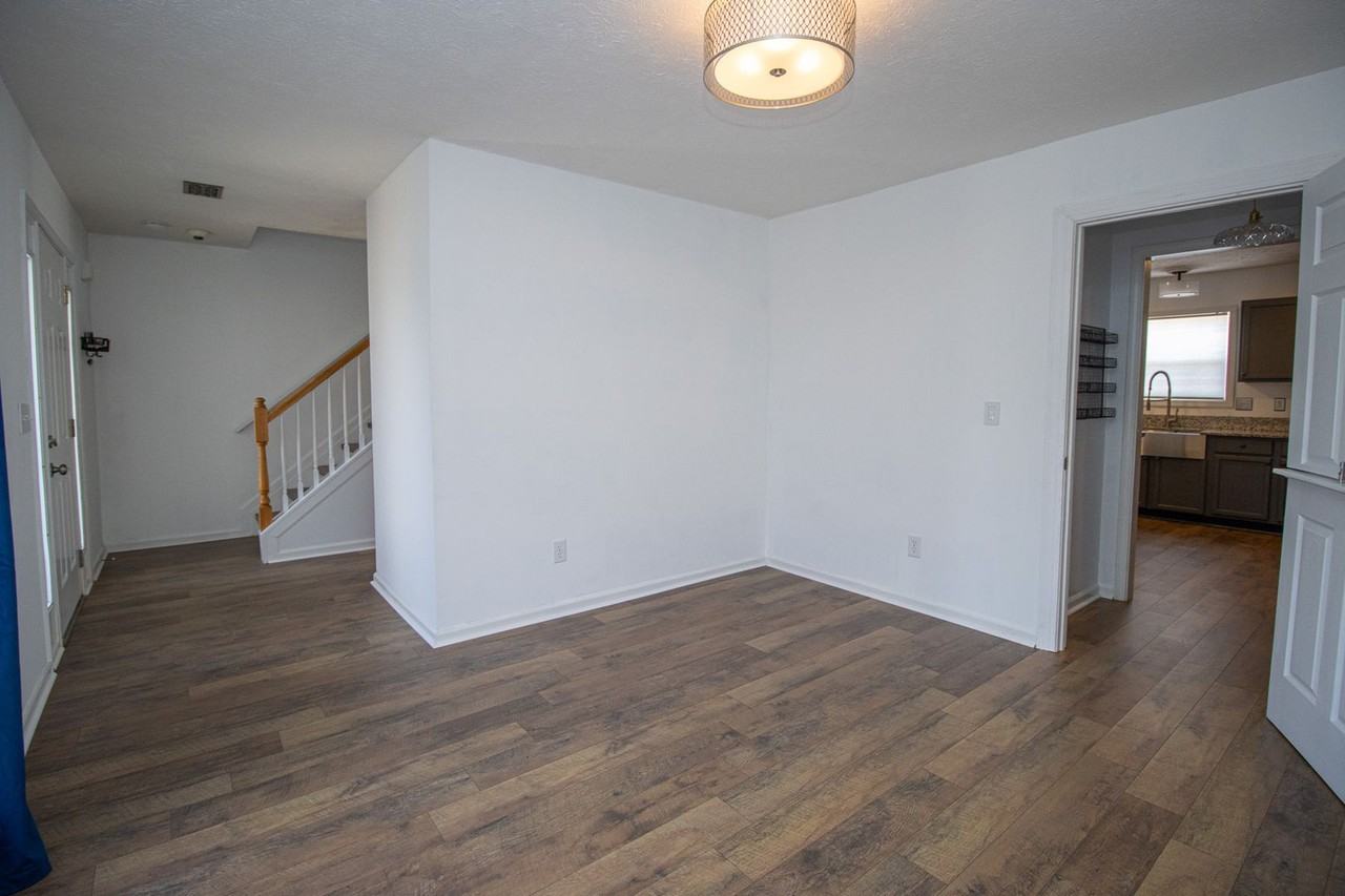 1473 Legion Dr - Photo 6 of 47