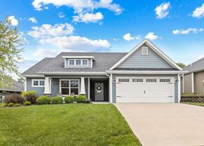 2401 Longwood Dr - Photo 1 of 1