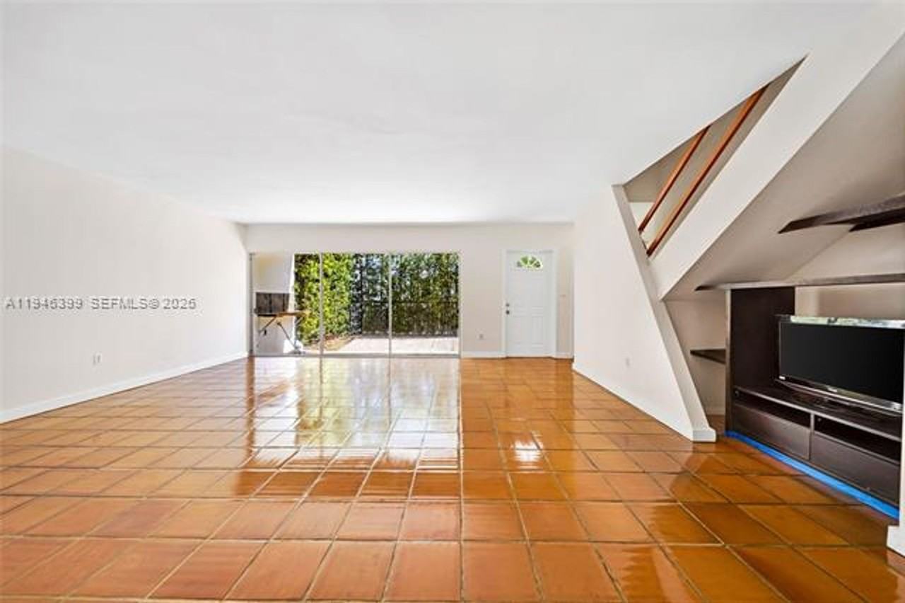 7412 7412 Gary Av th 7412 - Photo 3 of 35