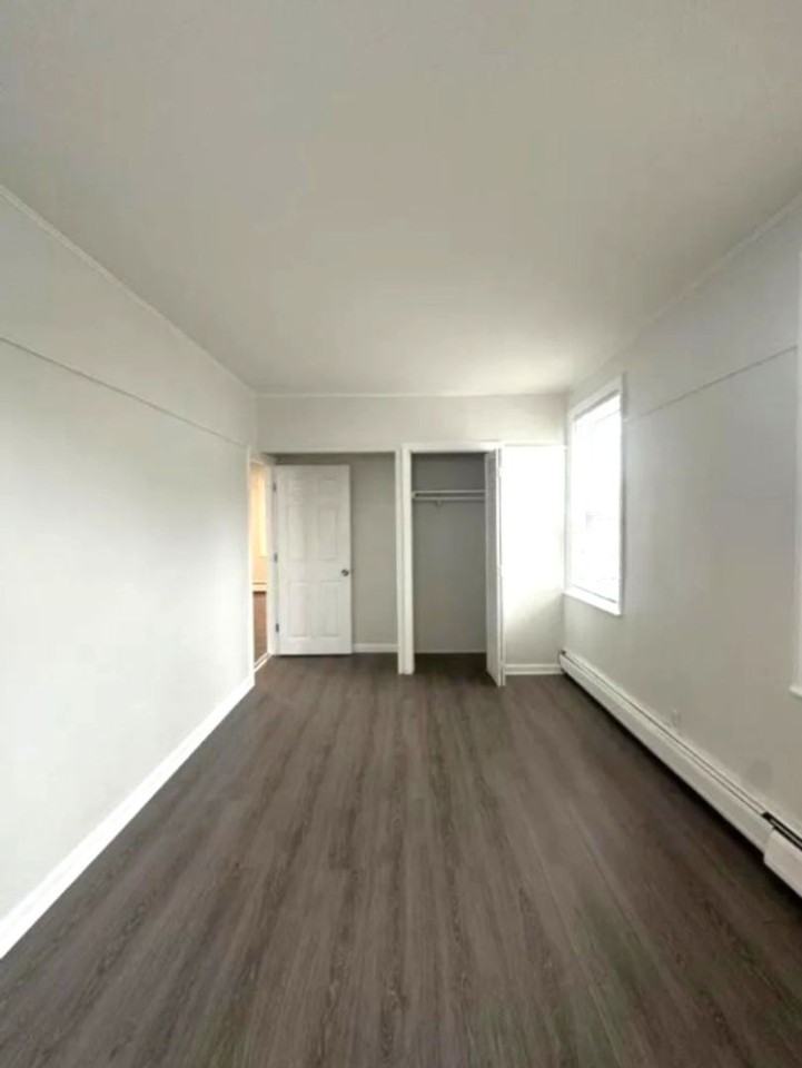 22 Johnson St - Photo 5 of 6