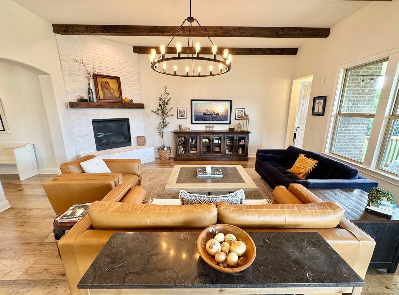 3584 Robbins Nest Rd - Photo 7 of 41