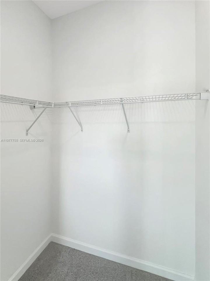 1381 Se 7th Ter - Photo 7 of 14