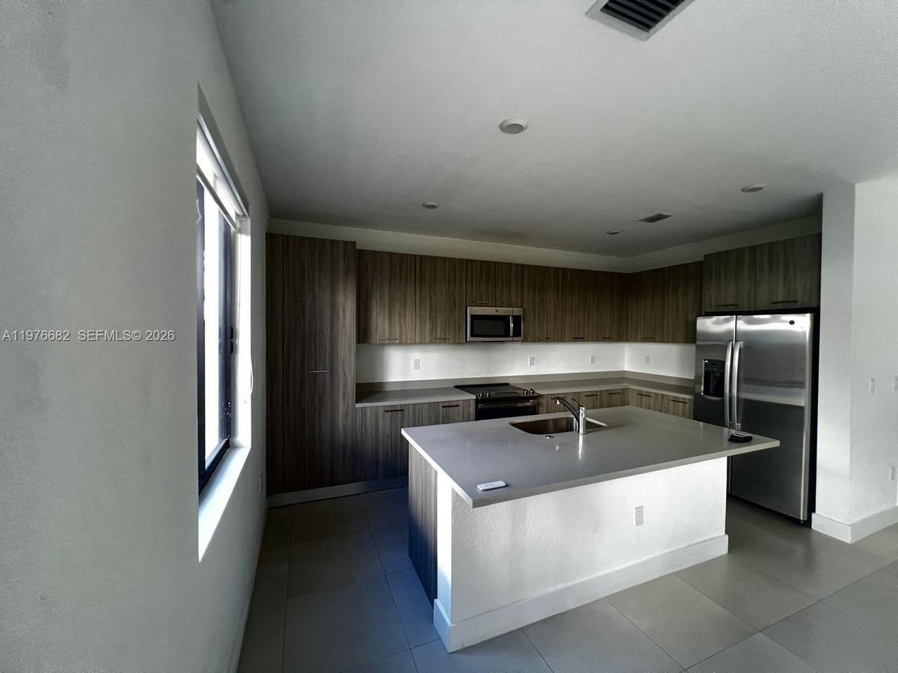 13644 Sw 157th Ct - Photo 3 of 12