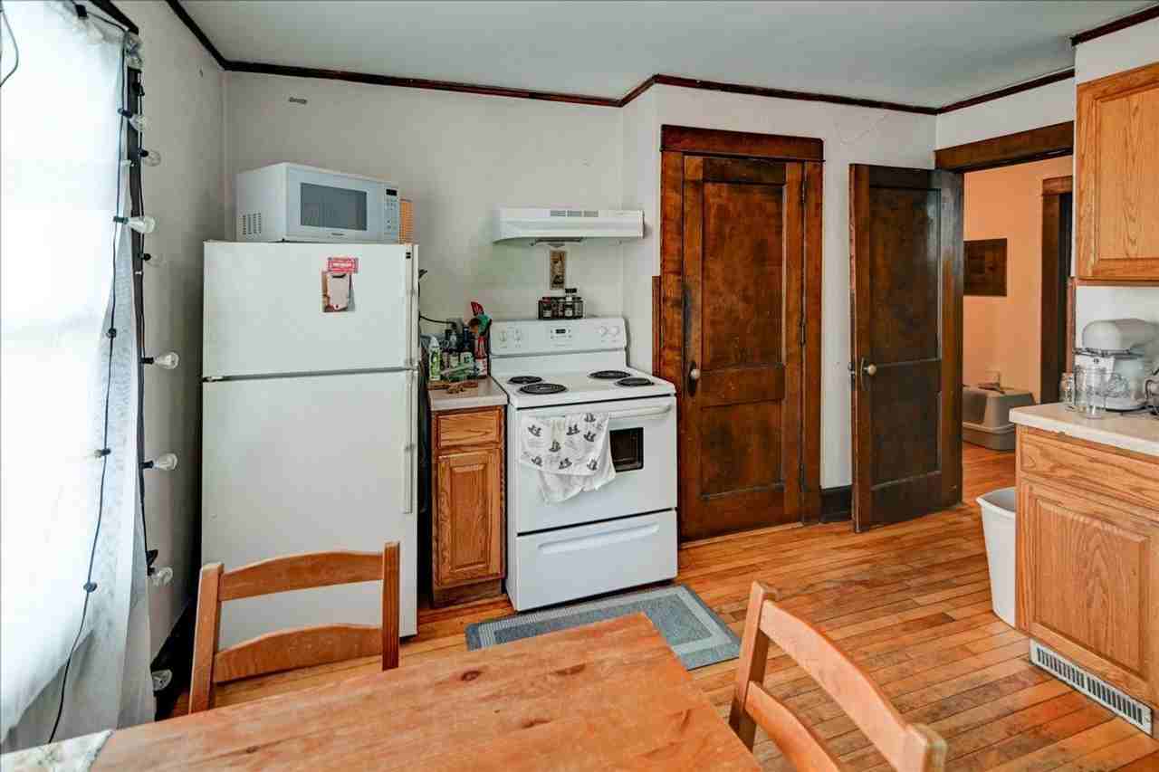 416 Castle Pl - Photo 5 of 23