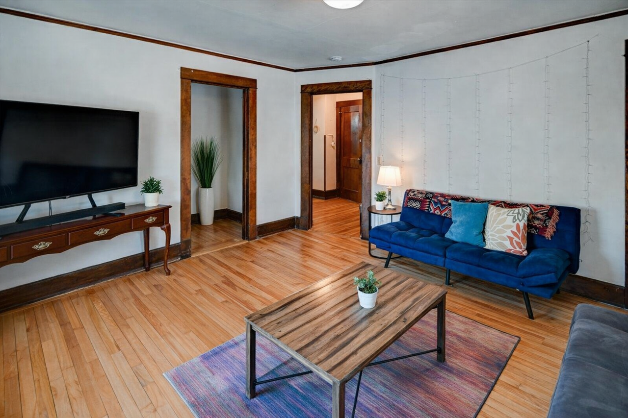 416 Castle Pl - Photo 6 of 23