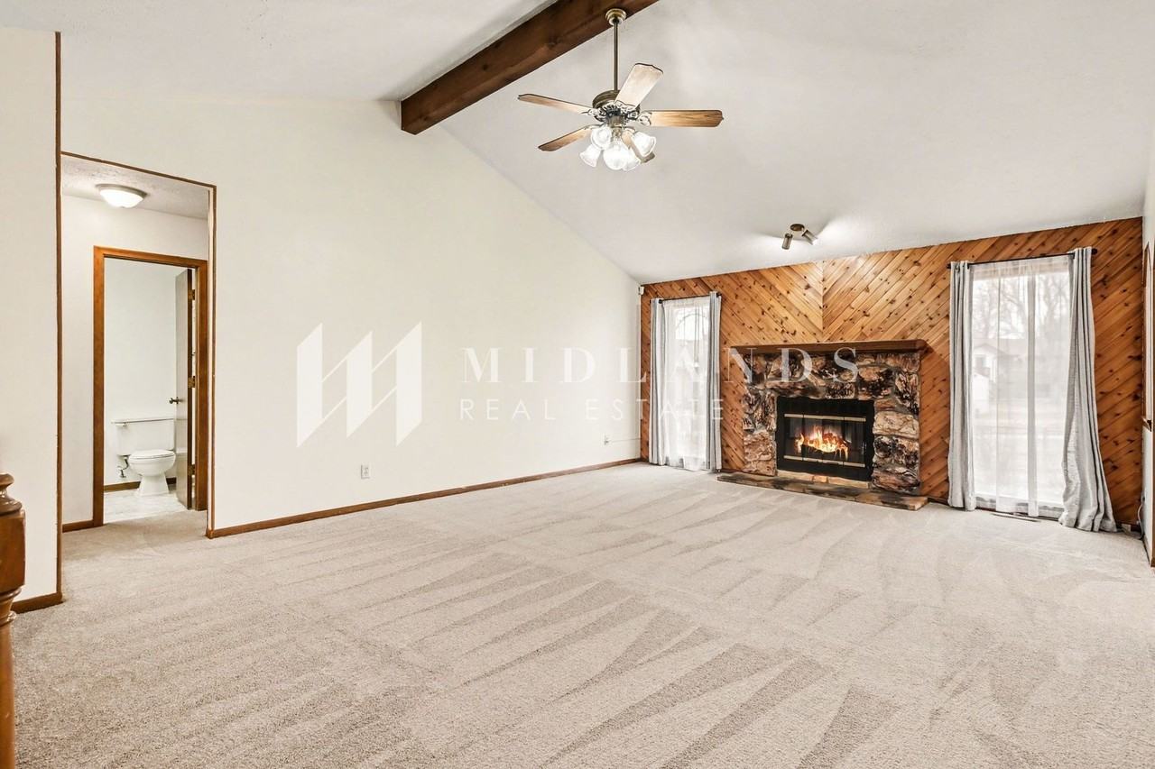 10908 Bandlytown Pl - Photo 3 of 15