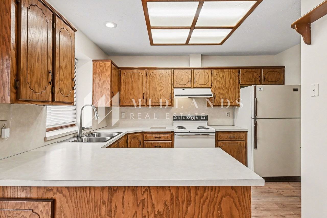 10908 Bandlytown Pl - Photo 6 of 15