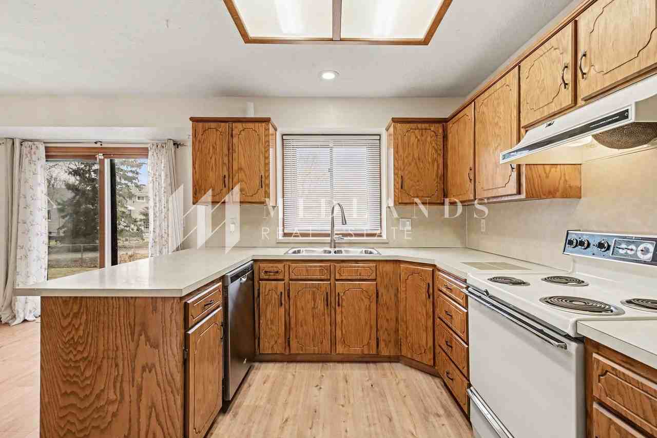 10908 Bandlytown Pl - Photo 7 of 15