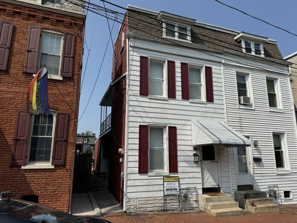 911 Blunston St #1 - Photo 2 of 42