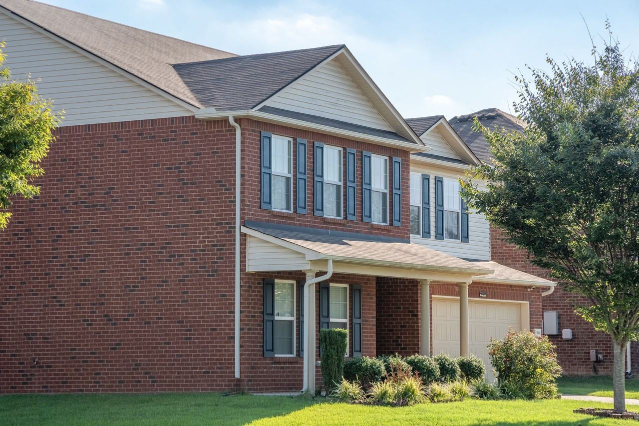 1001 Benwick Rd - Photo 4 of 18