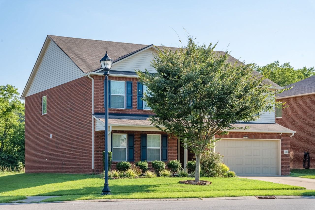 1001 Benwick Rd - Photo 5 of 18