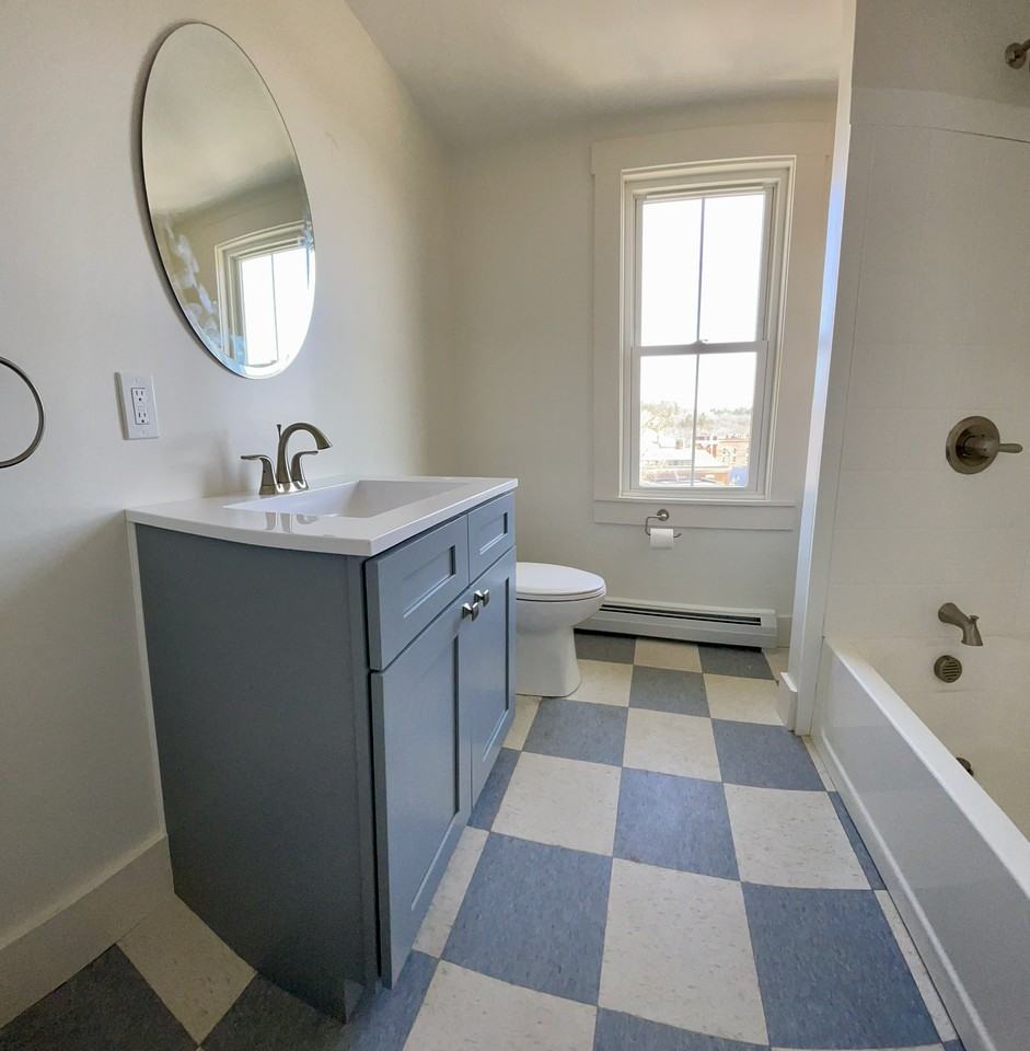 15 Winthrop St #4 - Photo 5 of 9