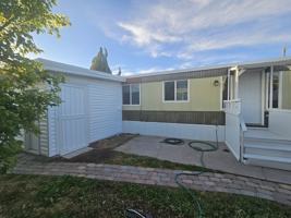 featured image of 121 Teakwood St