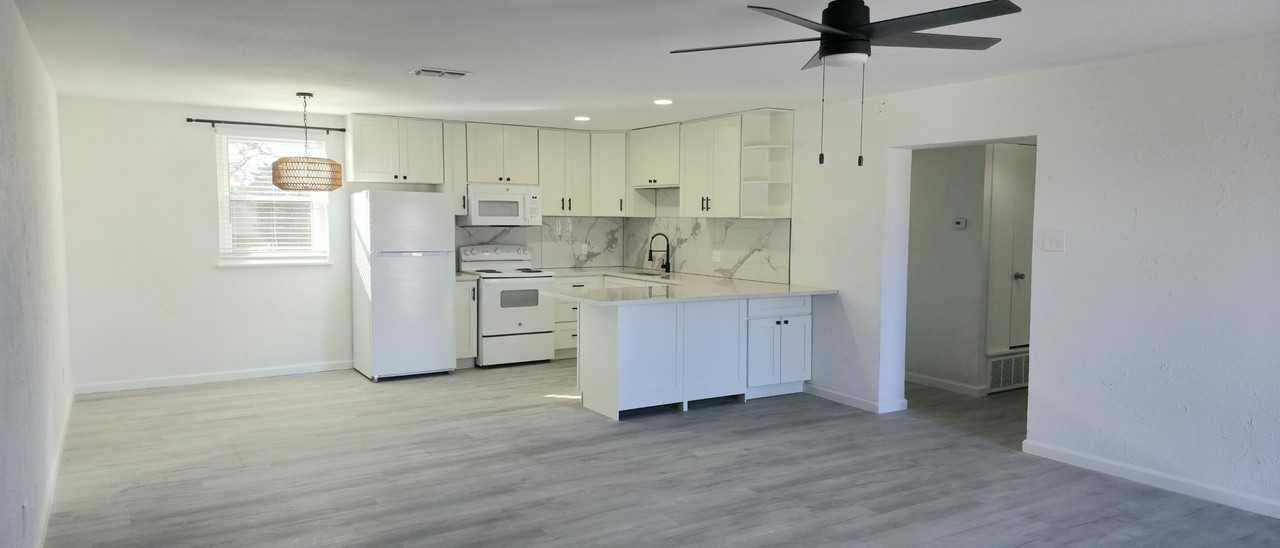 517 W Main St #45 - Photo 2 of 12