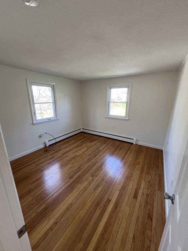 15 Rocky Hill Rd #B - Photo 5 of 9