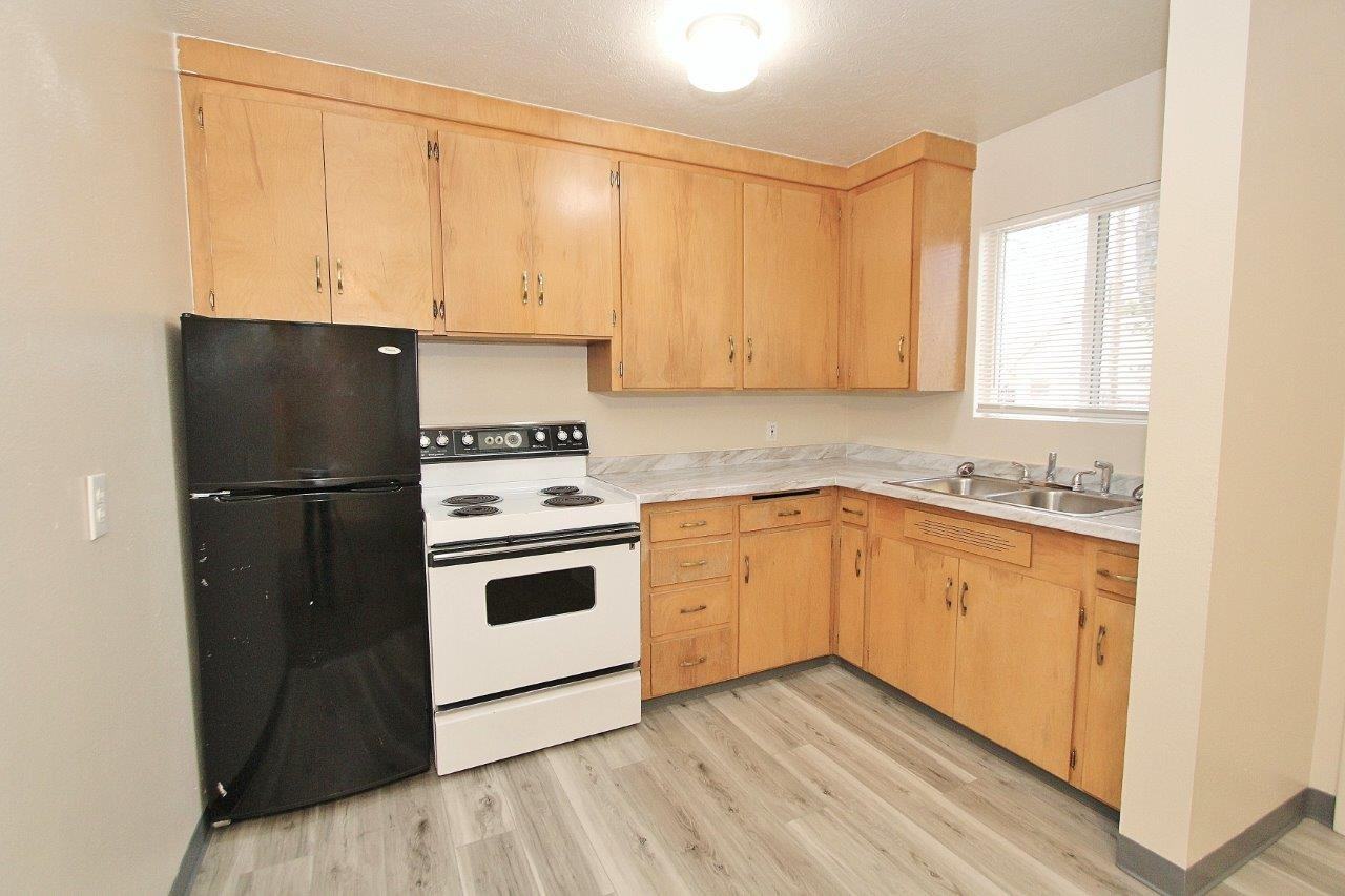 419 Ne 3rd St - Photo 7 of 19