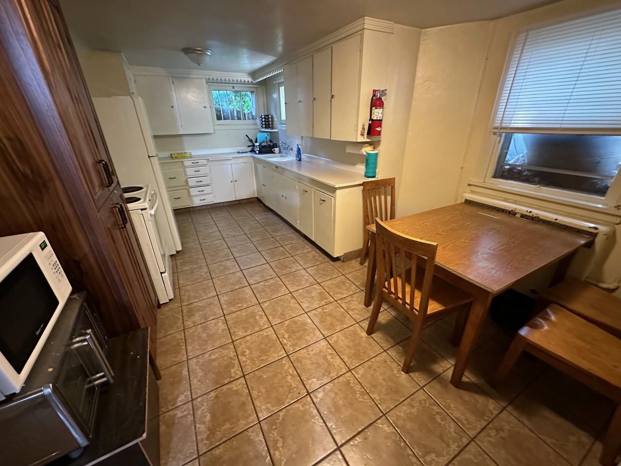 534 Ne, - Photo 5 of 6