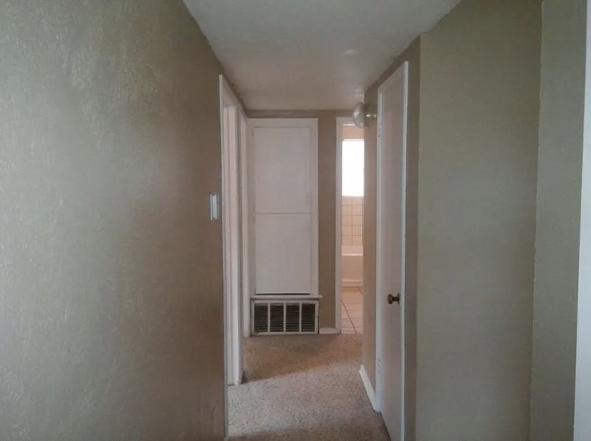 4013 S Locust Dr - Photo 3 of 13